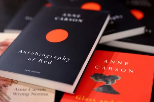 Nobel Văn học 2026 gọi tên Anne Carson, nữ nhà văn “phá vỡ mọi khuôn mẫu”