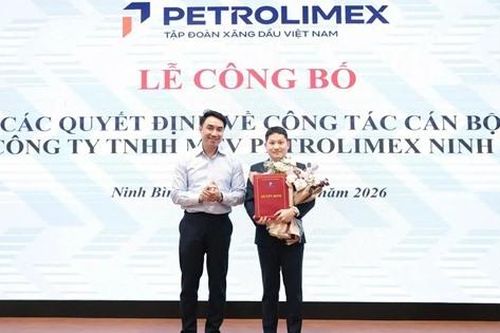 Ông Nguyễn Anh Hoàng được giao Quyền Giám đốc Petrolimex Ninh Bình