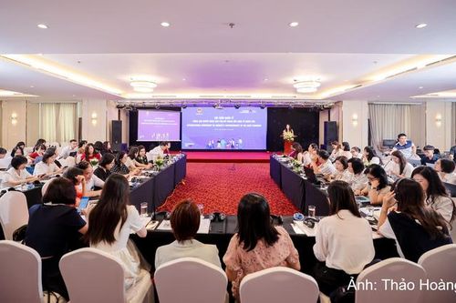 Thúc đẩy quyền năng cho phụ nữ trong nền kinh tế chăm sóc
