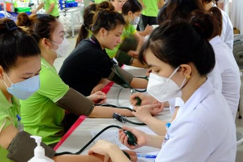 Hợp tác đưa dịch vụ y tế đến gần hơn với lao động nữ di cư