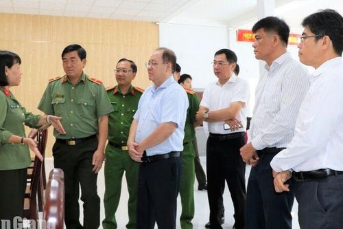 Công an An Giang đưa bộ phận tiếp nhận thủ tục tập trung vào hoạt động