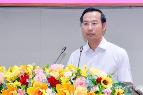 Chủ tịch UBND tỉnh Nguyễn Thanh Nhàn: Không để công việc chậm trễ, đùn đẩy hoặc xin ý kiến nhiều lần