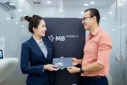 MB trở thành ngân hàng đầu tiên tại Việt Nam vượt mốc 100.000 tỷ đồng vốn điều lệ