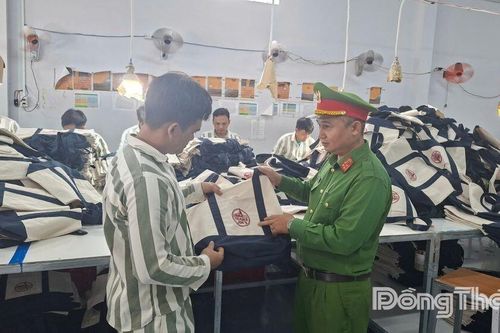 Những 'bàn tay' lầm lỗi học cách dựng xây