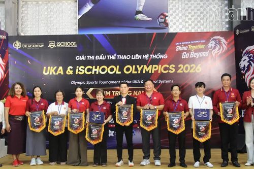 Gần 1.000 học sinh tham gia Hội thao UKA & iSchool Olympics 2026 cụm Trung Nam