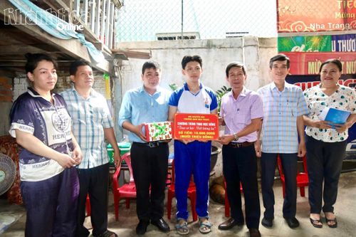 Hội Khuyến học phường Nam Nha Trang: Đồng hành với học sinh, sinh viên nghèo vượt khó