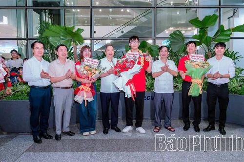 Từ niềm say mê Hóa học đến Huy chương Vàng Olympic quốc tế