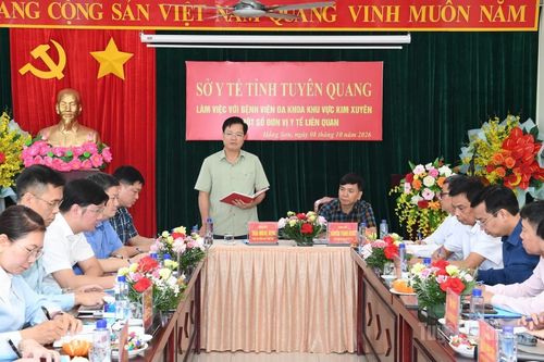 Các bệnh viện khu vực, trạm y tế xã nâng cao chất lượng khám chữa bệnh phục vụ nhân dân