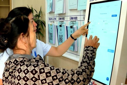 Tháo gỡ khó khăn trong chuyển đổi số cấp xã