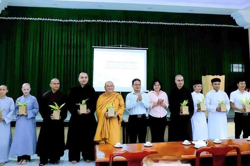 TP.HCM: Tập huấn kiến thức bảo vệ môi trường cho chức sắc, chức việc các tôn giáo khu vực Bình Dương