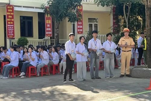 Ninh Bình: Hơn 10.500 học sinh được tuyên truyền an toàn giao thông