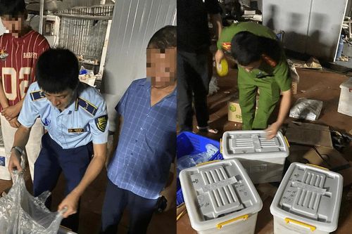 Hà Nội: Phát hiện cơ sở sản xuất giò, chả sử dụng hàn the tại xã Dân Hòa