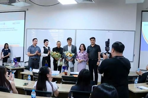 Đưa AI thành đòn bẩy nâng cao trải nghiệm khách hàng