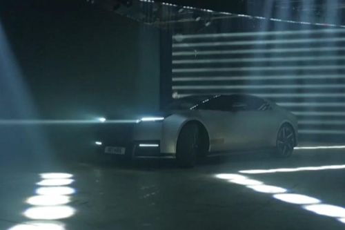 Jaguar Land Rover ra mắt mẫu xe điện mới