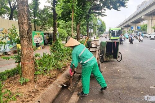 Những người đóng góp thầm lặng vì sự phát triển của thành phố