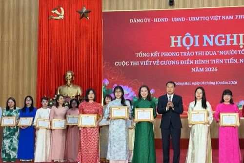 Phường Hoàng Mai vinh danh 29 tấm gương 'Người tốt, việc tốt'