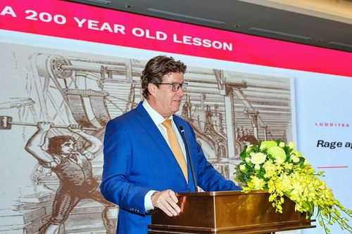 Nhìn nhận lại giá trị của tấm bằng đại học trong kỷ nguyên trí tuệ nhân tạo