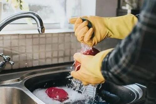 Đừng tiếc 5 loại lưới rửa bát này, nhiều người dùng suốt nhiều tháng mà không biết nguy cơ, nhất là loại số 4
