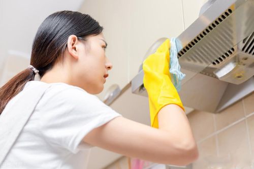 Dùng máy hút mùi hằng ngày, 7 thói quen dễ khiến thiết bị nhanh xuống cấp
