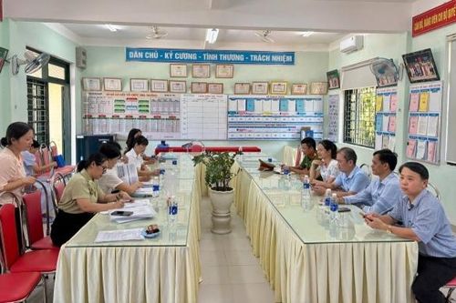Tp. Huế: Phường Dương Nỗ tăng cường kiểm tra an toàn thực phẩm tại trường học