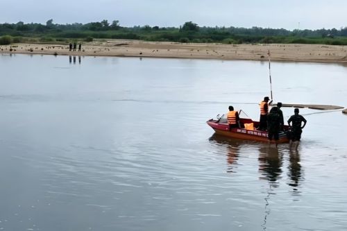 Lật ghe trên sông Bàn Thạch ở Đà Nẵng, một người mất tích