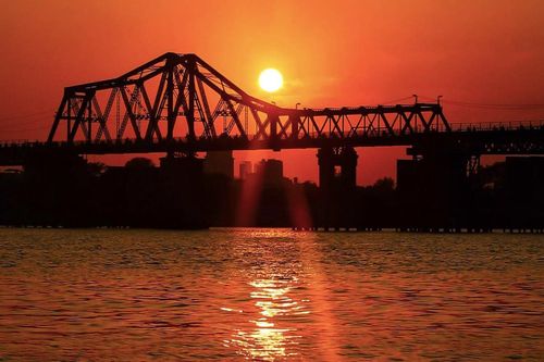 Ký ức Hà Nội qua ca khúc về sông Hồng