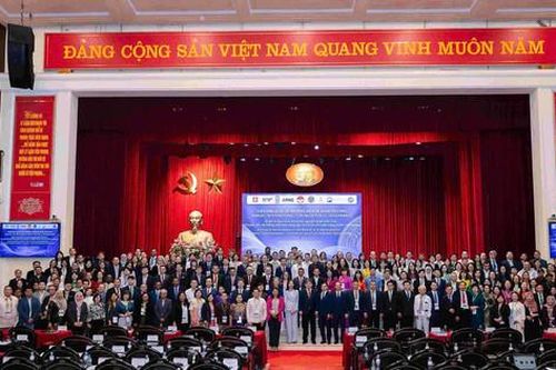 Từ chính sách đến kết quả: Các điều kiện kiến tạo phát triển ở địa phương