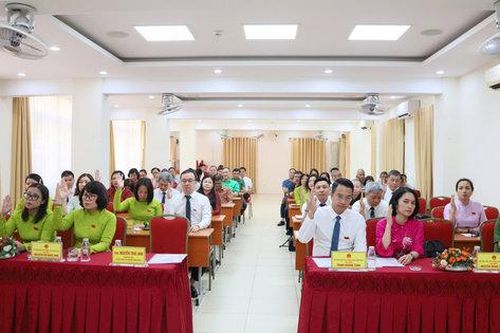 Thành lập, tổ chức lại các phòng chuyên môn thuộc UBND phường Hoàn Kiếm