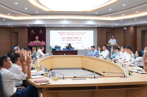 Xã Gia Lâm tổ chức lại 3 phòng chuyên môn thành 5 phòng