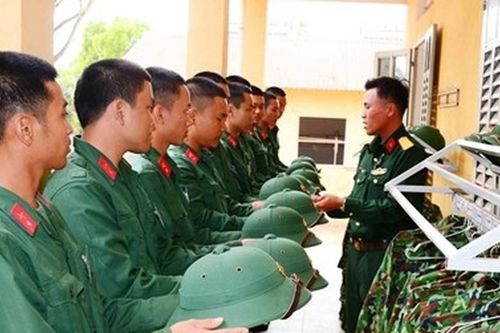 8 trường hợp này được tạm hoãn đi nghĩa vụ quân sự năm 2027
