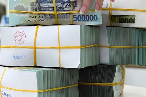 Lời khuyên cho người có 1 tỷ đồng gửi tiết kiệm kỳ hạn 12 tháng