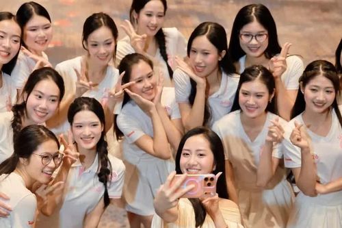 Hoa hậu Hà Trúc Linh chia sẻ kinh nghiệm trình diễn với thí sinh Hoa hậu Việt Nam 2026