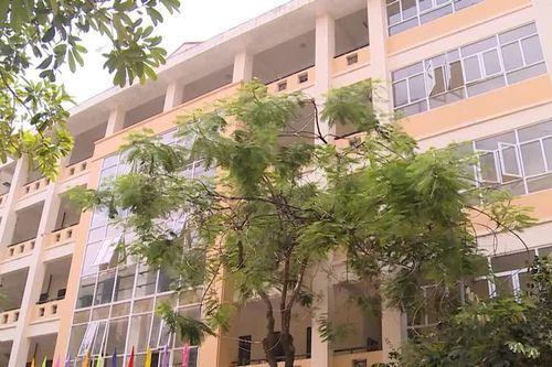 Bảo đảm mọi học sinh không trúng tuyển lớp 10 công lập vẫn được đi học