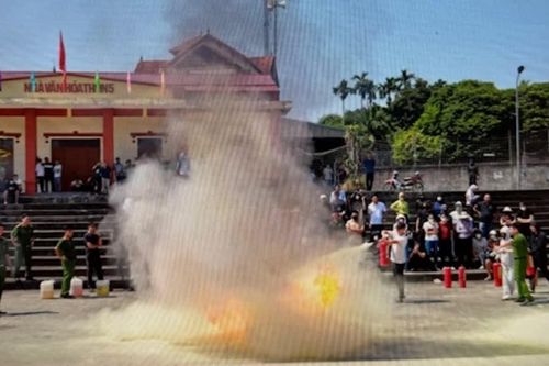 Hành trang quý cho cán bộ cơ sở và người dân xã Suối Hai