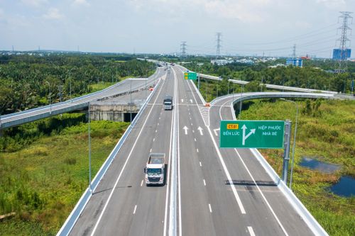 Cục CSGT đề xuất hạ tốc độ tối thiểu trên đoạn đường dốc của cao tốc