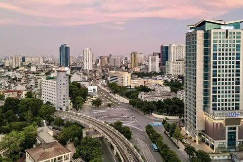 Hà Nội điều chỉnh tổ chức giao thông đường Vành đai 1, đoạn Hoàng Cầu-Voi Phục