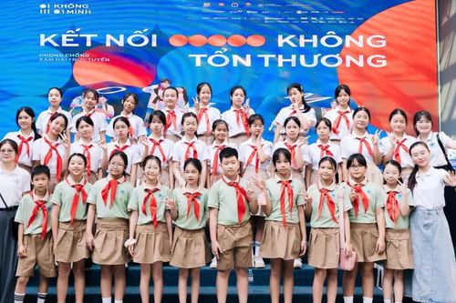 'Không một mình 2026': Kết nối để được bảo vệ, kết nối không gây tổn thương