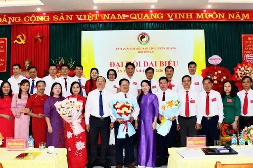 Tuyên Quang phát huy giá trị y dược cổ truyền trong chăm sóc sức khỏe nhân dân