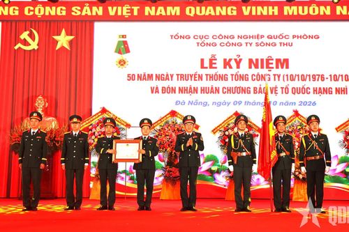 Thượng tướng Phạm Hoài Nam dự Lễ kỷ niệm 50 năm Ngày truyền thống Tổng công ty Sông Thu