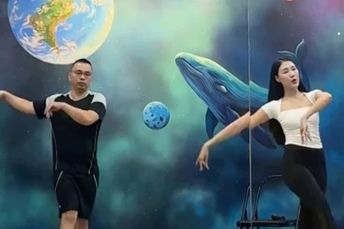 Múa cổ trang hút đàn ông Việt, có người chi 4 - 5 triệu đồng mỗi tháng để theo học