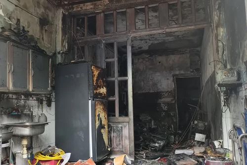 Cháy nhà ở TPHCM, 1 người chết