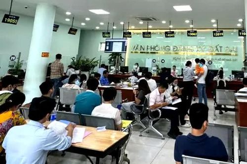 TPHCM: Sau hai tháng triển khai có hơn 400 hồ sơ nhà đất đăng ký giao dịch đảm bảo trực tuyến