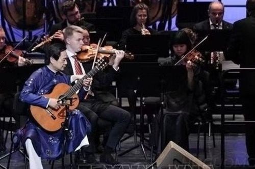 Đưa âm nhạc Việt đến gần bạn bè quốc tế