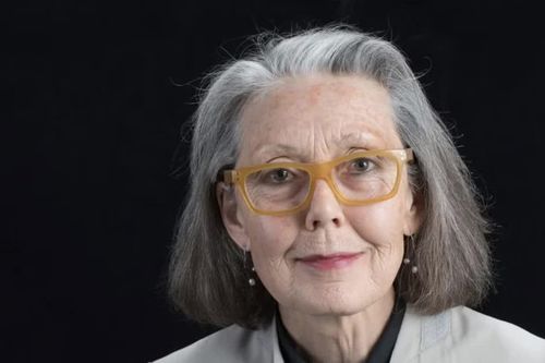 Nữ văn sĩ Canada Anne Carson giành giải Nobel Văn chương 2026