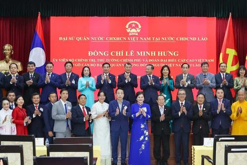 Quan hệ Việt Nam - Lào được nuôi dưỡng từ nhân dân, doanh nghiệp hai nước
