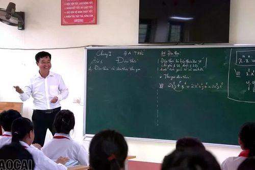Lào Cai: Gần 730 cán bộ quản lý giáo dục tự nguyện xuống chức, trở lại làm giáo viên