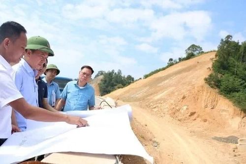 Lạng Sơn: Yêu cầu bàn giao toàn bộ mặt bằng cao tốc Hữu Nghị - Chi Lăng trước ngày 31/10