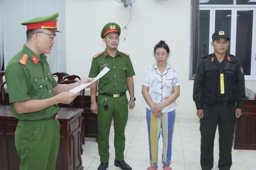 Công an Đồng Nai khởi tố 2 người dùng chất tạo nạc nuôi heo