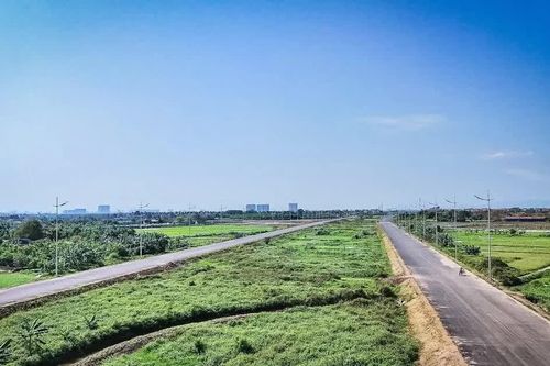 Hà Nội sắp thông xe đường song hành Vành đai 4 từ đê Hữu Hồng đến Đại lộ Thăng Long