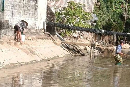 Người dân tuyệt đối không sử dụng công cụ kích điện trái quy định để khai thác thủy sản
